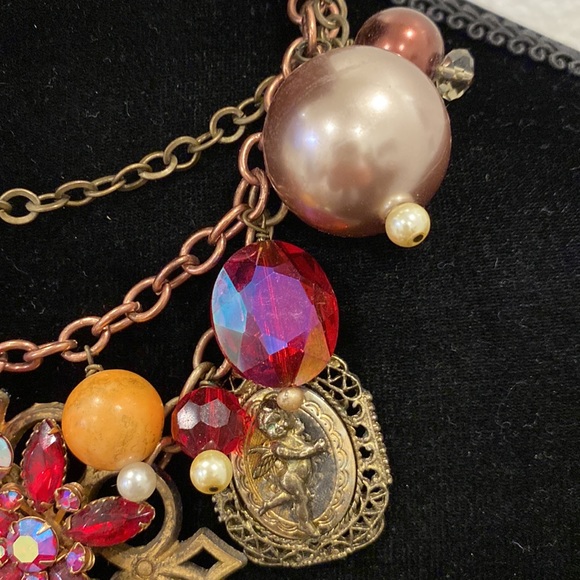 Anthropologie Lenora Dame Rhinestone Valentine Necklace Vintage Feel - Picture 3 of 5